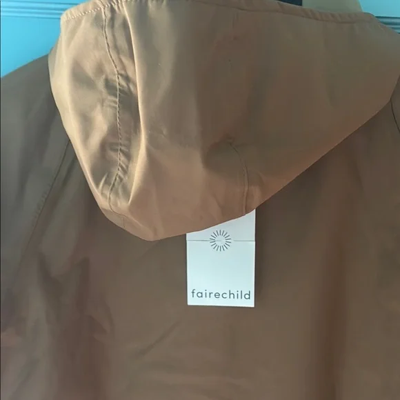 Fairchild Raincoat - Picture 6 of 7